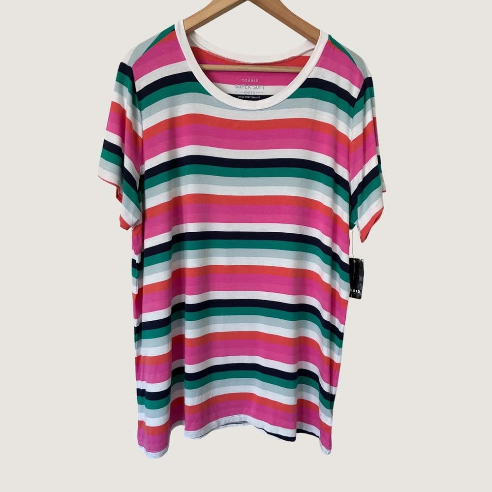 Torrid Super Soft Multi Color Stripe Crew Neck T-Shirt Size 2 2X 18-20 NWT